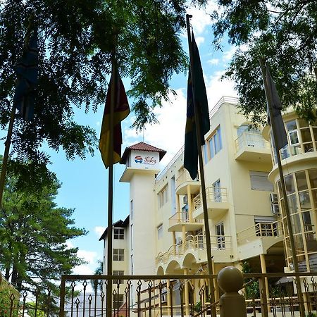 Soder Hotel Santa Cruz do Sul Bagian luar foto
